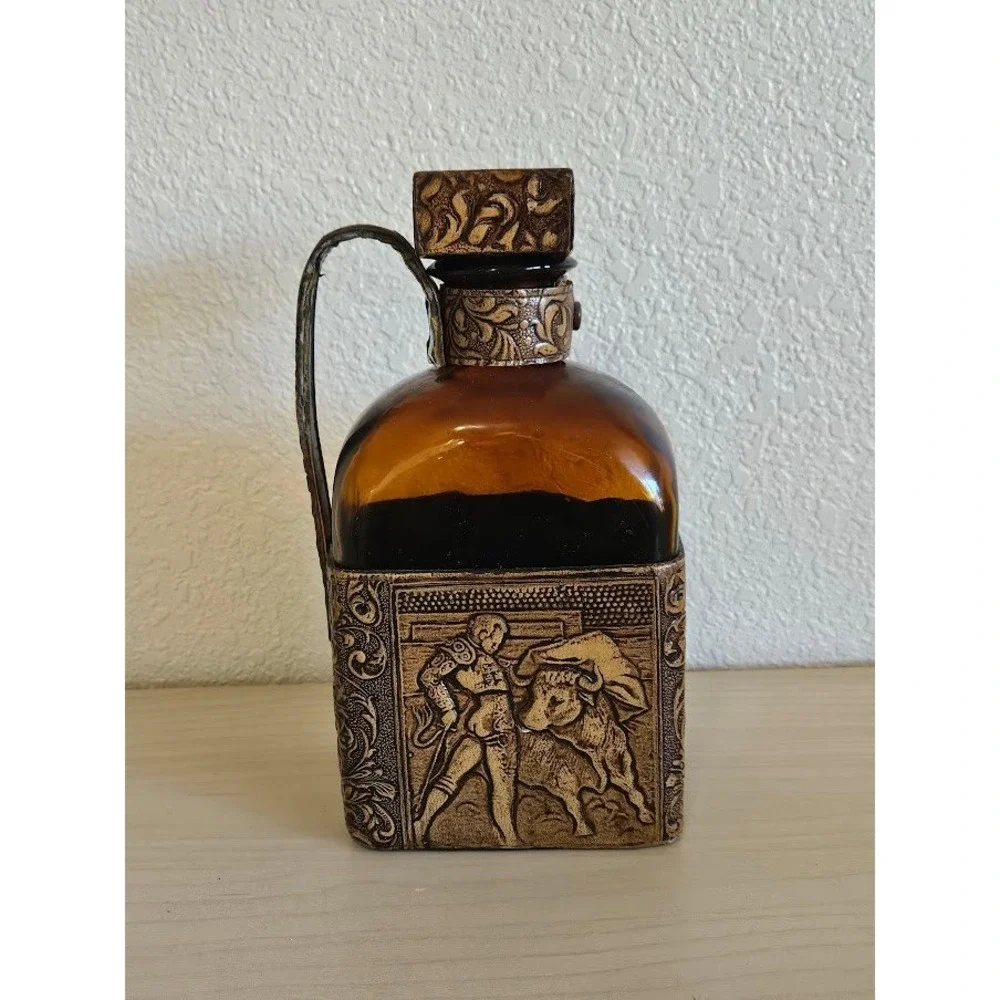 Vintage Amber Glass Decanter Bullfighter Flamenco Dancer Leather Embossed